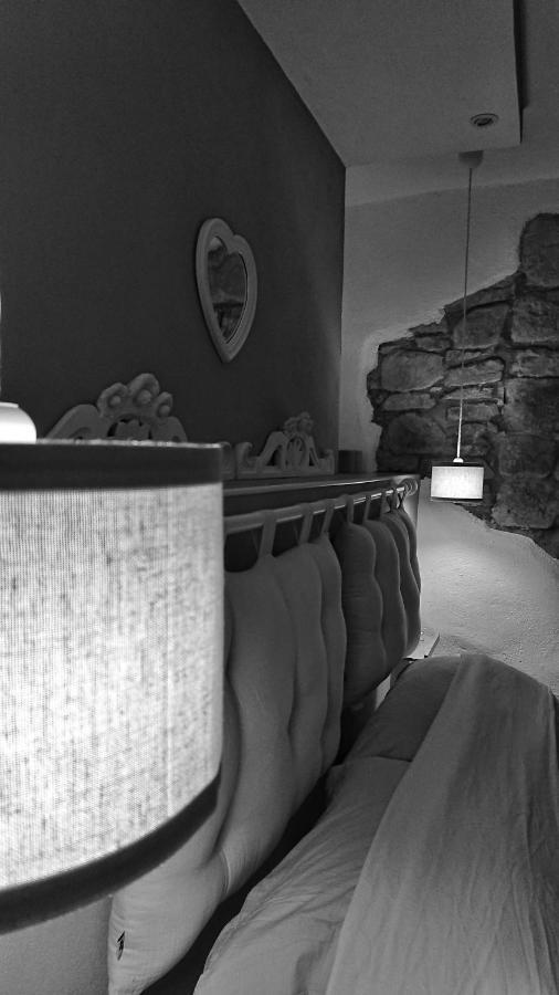 B&B La Casa Dei Cuori Millesimo Luaran gambar
